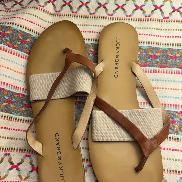 Lucky Brand Women's Tan and Cream Sandals 8.5 - Picture 4 of 8